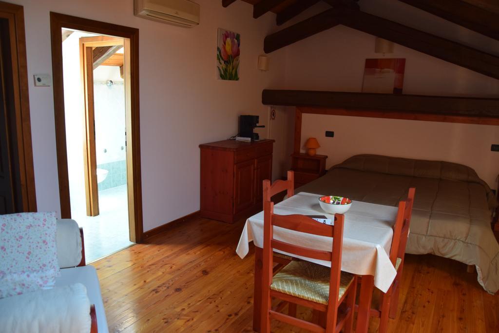 Agriturismo Domus Rustica Кормонс Номер фото
