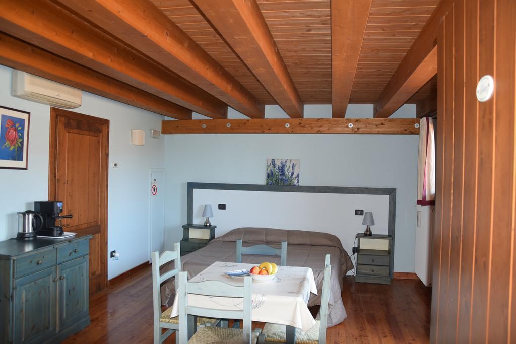 Agriturismo Domus Rustica Кормонс Екстер'єр фото